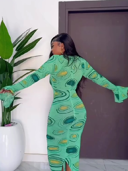 Chic Green Swirl Print Maxi Dress